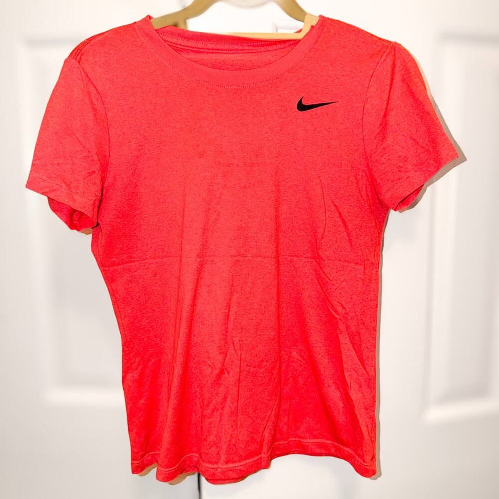 Nike Dri Fit bright coral pink Shirt Size small